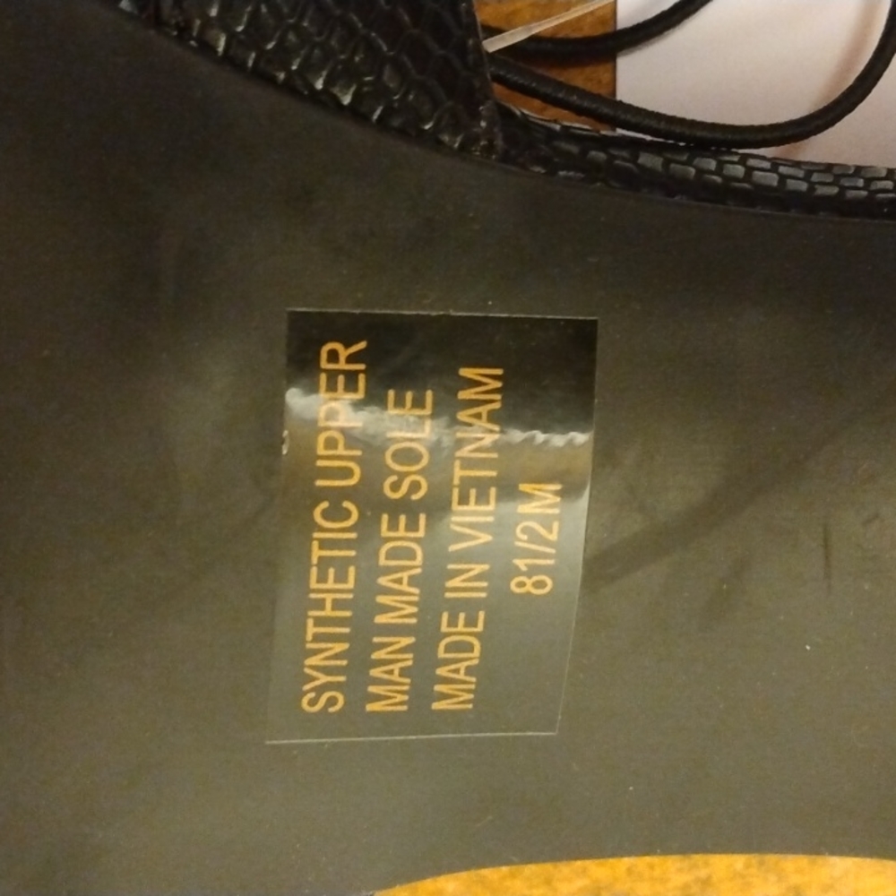 Ann Taylor factory black slingback heel NWT - Picture 4 of 4